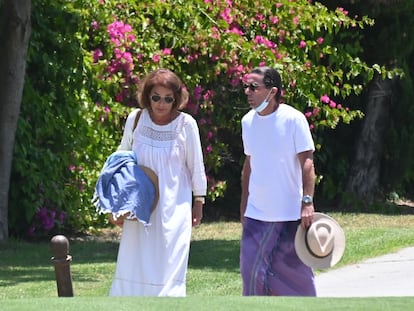 Jose María Aznar y Ana Botella, en Marbella el pasado martes.