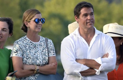 Luis Alfonso de Borbón y su esposa, Margarita Vargas, en Sotogrande.