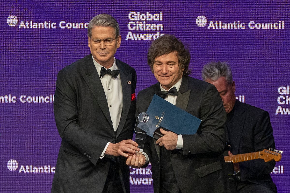 El experimento Milei en Argentina: ¿una apuesta libertaria o una dependencia costosa?