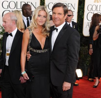 Lo del actor Dennis Quaid y la asesora inmobiliaria Kimberly Buffinto es el cuento de 'Pedro y el Lobo'. Han estado 12 años juntos y han presentado dos demandas de divorcio que se paralizaron en el último segundo. La primera de ella fue cosa de Buffinto, que dijo que a su marido le gustaba divertirse y tontear más de la cuenta. Finalmente, ella retiró la demanda, pero fue Quaid (62 años, Texas) quien la retomó más tarde. Esta vez parece que a la tercera va la vencida y han decidido ponerse de acuerdo aunque sea para divorciarse.

<strong>Por qué nos da pena:</strong>
En realidad, todos pensamos que las relaciones son eso: una montaña rusa. En los momentos más bajos te planteas la separación, pero luego compruebas que es solo un calentón y reculas. La de Quaid y Buffinto era así, un reflejo de muchas. Pero se ha consumado la separación y ahora nos planteamos que nosotros igual deberías proceder igual. Una pena: cae un mito.