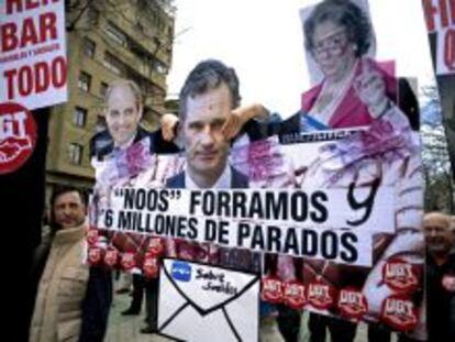 Manifestaci&oacute;n en pamplona en contra de los recortes. 