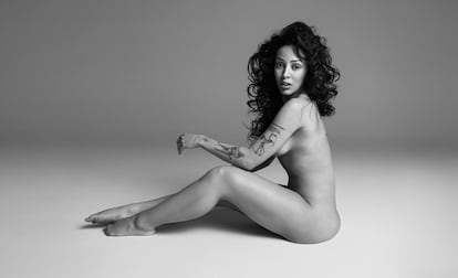 La rapera Doja Cat en una de las imágenes de la camapaña fotografiada por Inez & Vinoodh.