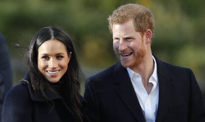 Enrique de Inglaterra y Meghan Markle, el pasado viernes en su primer acto oficial tras anunciar su compromiso.