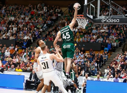 Unicaja Real Madrid baloncesto