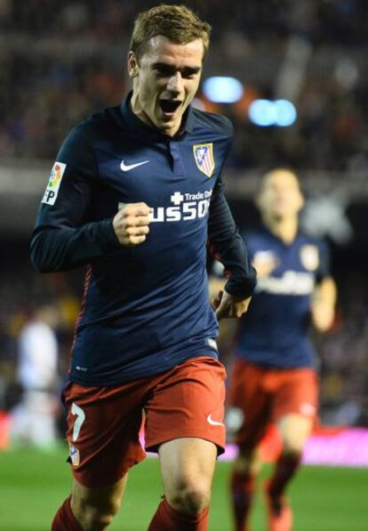 Griezmann celebra su gol al Valencia