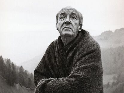 Nabokov interpretando a Borges.