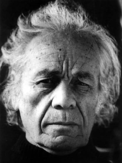 Nicanor Parra, poeta y artista chileno.