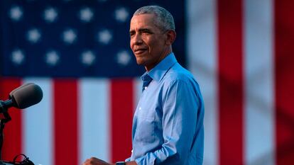 O ex-presidente Barack Obama em comício nesta quarta-feira em Filadélfia.