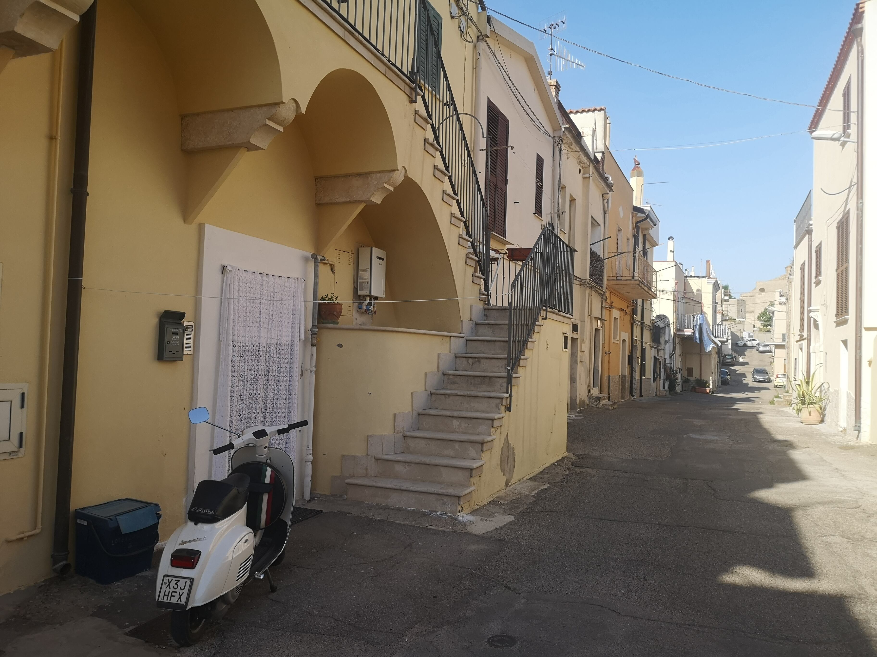 Una de las calles del pueblo de Grassano.