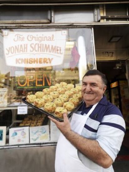 'Kinshes' de Knish Nosth, en Forest Hills, Nueva York.