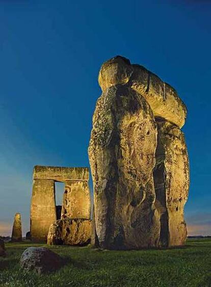 Vista de Stonehenge que publica el <i>National Geographic </i>de junio.
