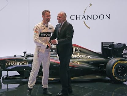 Button y Dennis, el miércoles pasado durante la presentación de un nuevo patrocinador para McLaren.