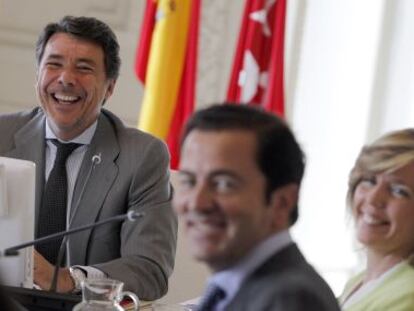 Pablo Cavero, en primer término, con González y Plañiol.