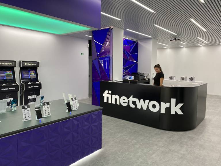 Una tienda de Finetwork.