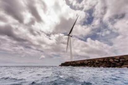 Aerogenerador marino de Gamesa en Gran Canarias.