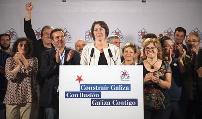La candidata a la Presidencia de la Xunta por el BNG, Ana Pontón, realiza las primeras valoraciones desde la Nave de Vidán, en Santiago de Compostela.