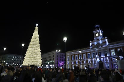 La Puerta del Sol durante el evento de encendido de luces de Navidad este 23 de noviembre.