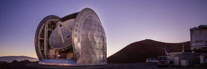 Radiotelescopio Caltech Submillimeter Observatory (CSO).