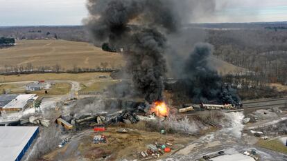 Tren Norfolk Southern descarrilado en East Palestine (Ohio)