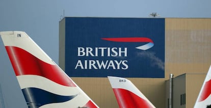 Logotipo de British Airways en el aeropuerto de Heathrow. 