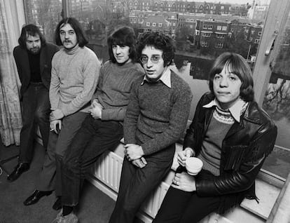 Procol Harum en 1970 en Ámsterdam. De izquierda a derecha: Chris Copping, Gary Brooker, BJ Wilson, Keith Reid y Robin Trower.