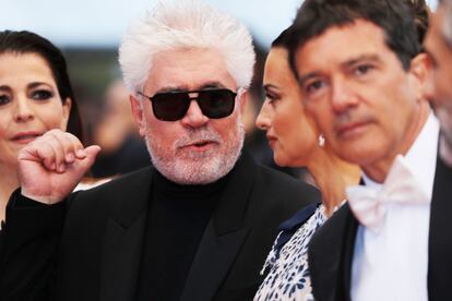 El director español, Pedro Almodóvar, durante la alfombra roja de su último filme 'Dolor y Gloria' en el festival de Cannes. 