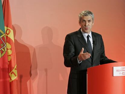 El primer ministro en funciones de Portugal, José Sócrates, durante la comparecencia de ayer en Lisboa.