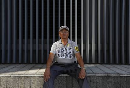 Chan Kin-hoi, de 76 años, está retirado y aunque no cree que pueda cambiar nada, quiere mostrar su "desacuerdo" con el estado actual de China.