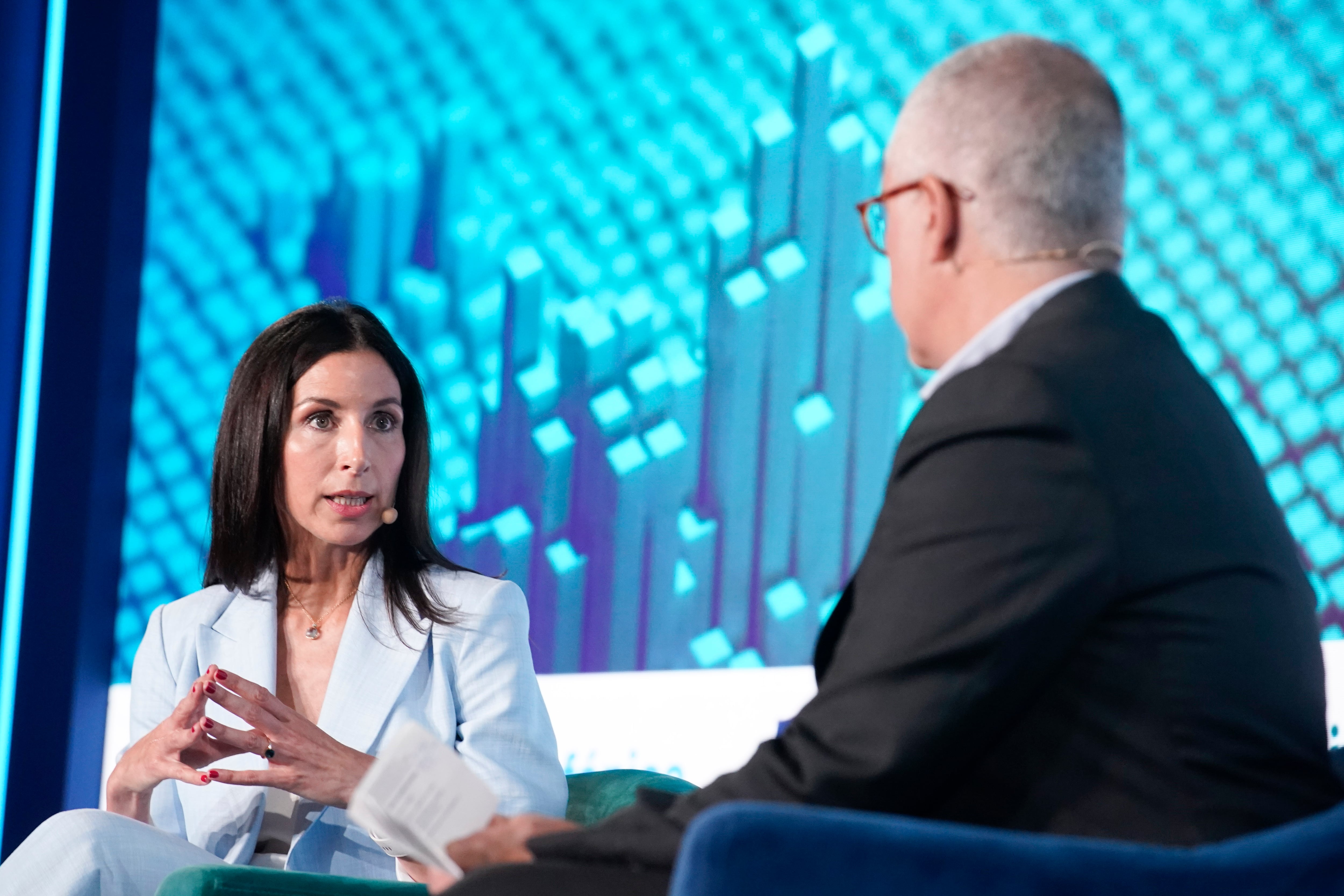 Carmen González (Huawei España): “La digitalización es una prioridad para el siglo XXI y es necesario apoyo público”
