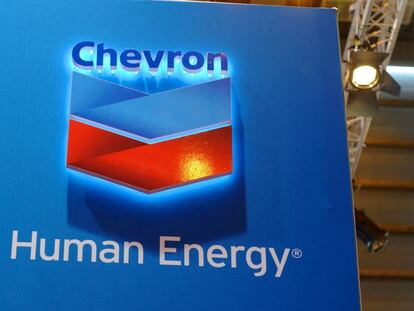 Expositor de la petrolera Chevron en una conferencia sobre energía