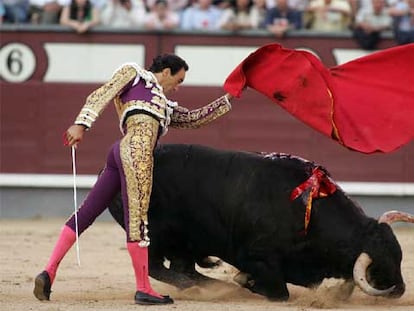 El Cid,  en el segundo toro de la tarde.