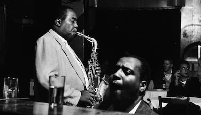 Charlie Parker al saxofon i Thelonious Monk al piano el 1953.