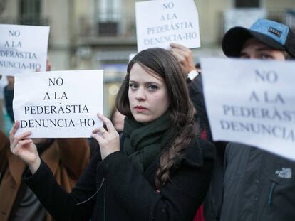 Manifestaci&oacute;n contra la pederastia en Barcelona