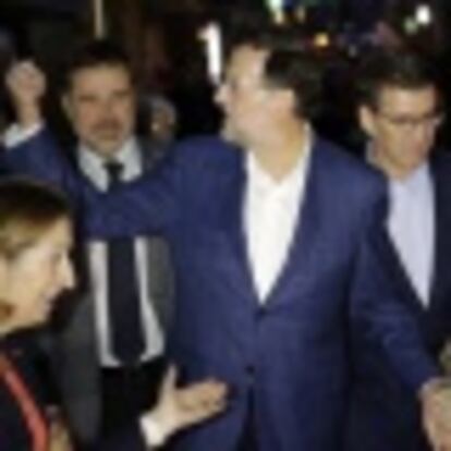 MARIANO RAJOY EN PASEO POR PONTEVEDRA