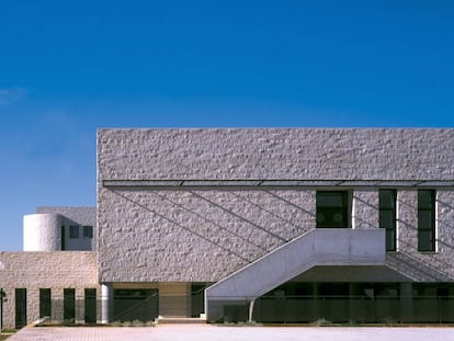 Fachada del hospital La Plana Vila-real donde ha fallecido la v&iacute;ctima.