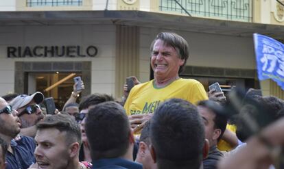 El candidato Bolsonaro el día del ataque. 