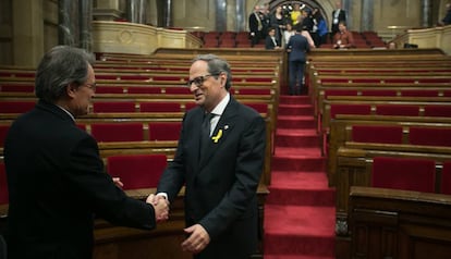 Artur Mas y Quim Torra, en el Parlamento catalán en 2018.