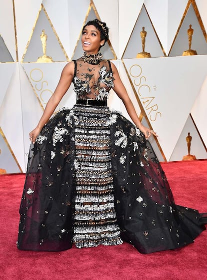 La cantante y actriz Janelle Monae ha brillado con sus interpretaciones en Figuras Ocultas y Moonlight. Para la noche del cine eligió un diseño de Elie Saab.