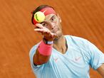Paris (France), 02/10/2020.- Rafael Nadal of Spain serves during his third round match against StefanoTravaglia of Italy during the French Open tennis tournament at Roland Garros in Paris, France, 02 October 2020. (Tenis, Abierto, Francia, Italia, España) EFE/EPA/IAN LANGSDON