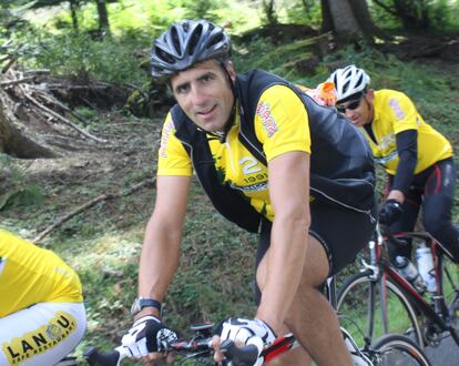 Indurain en un momento de la ascensión al Tourmalet.