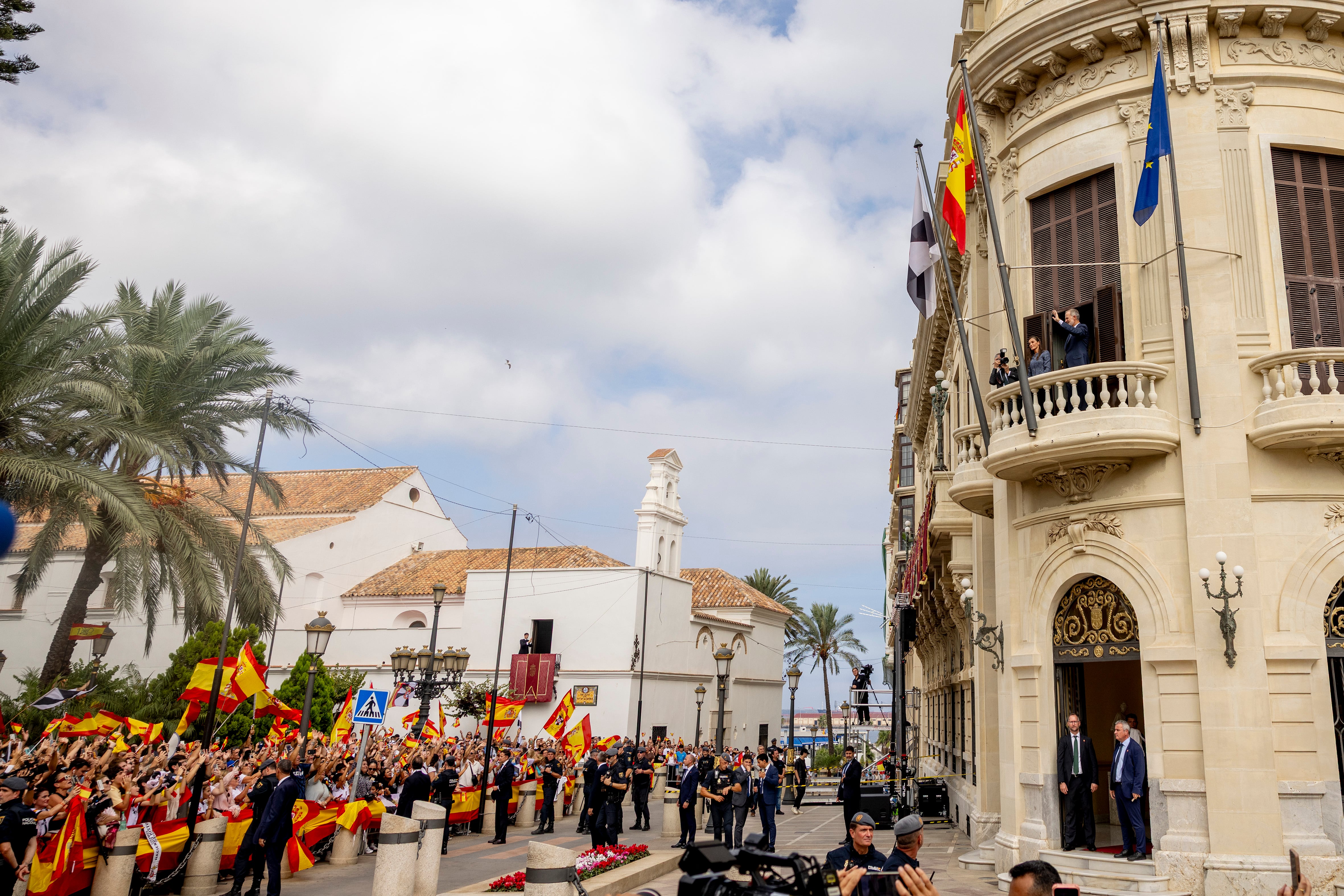 El Estado, en Ceuta y Melilla