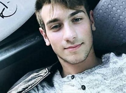 Francesco, o jovem assassinado pelo amigo e filho de um chefe da máfia italiana.