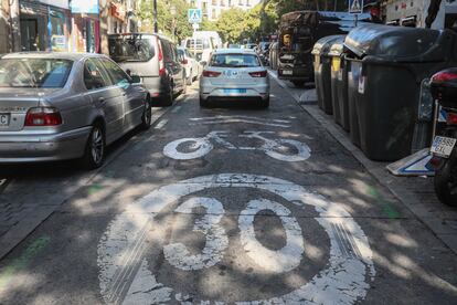 Una calle de Madrid limitada a 30 kilómetros por hora. 