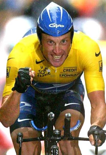 Armstrong, tras su victoria en la contrarreloj de Nantes, en el Tour 2003.