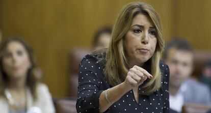 La presidenta de la Junta de Andaluc&iacute;a, Susana D&iacute;az, en el Parlamento.