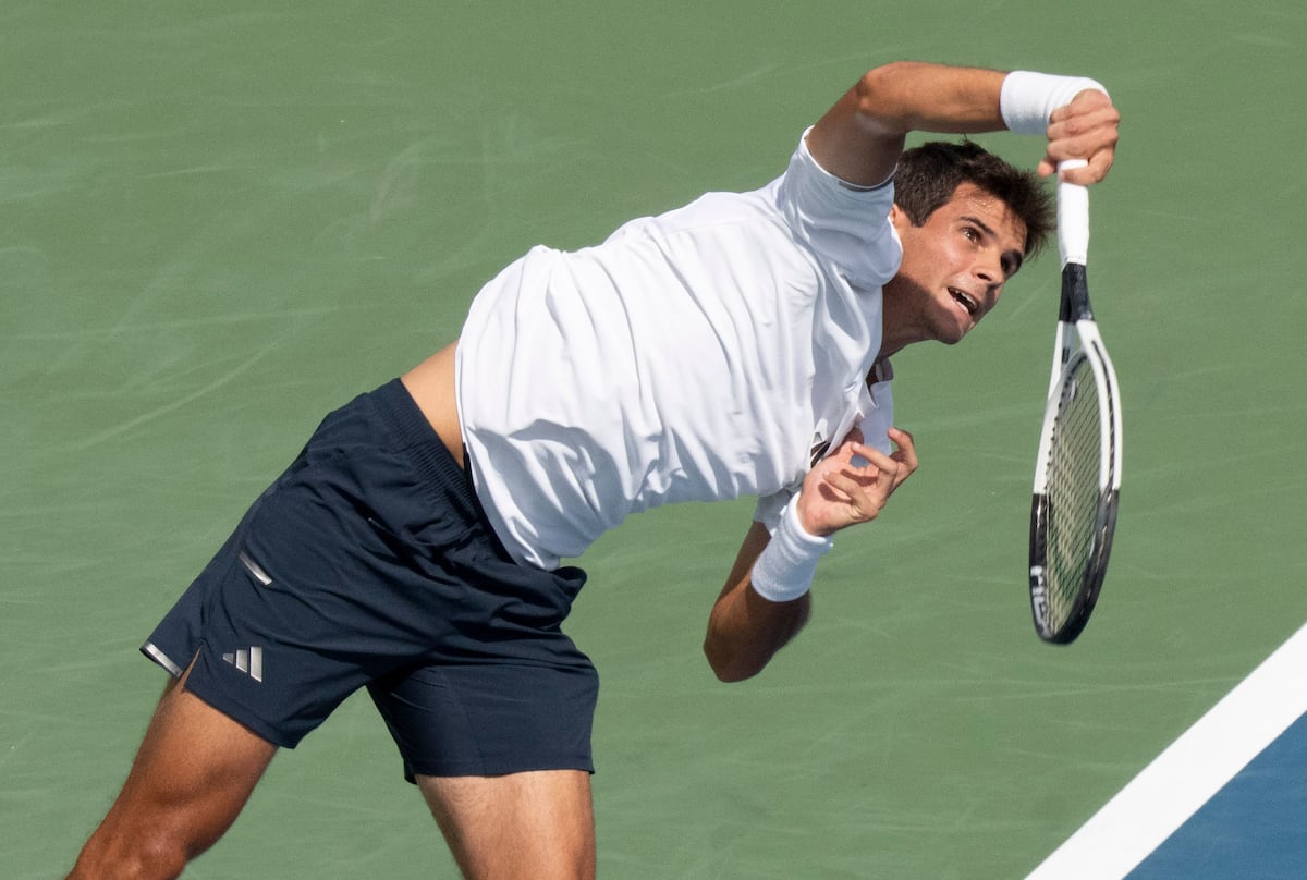Jódar vence a Fils en dos sets y llega por primera vez a unas semifinales de Masters 1000