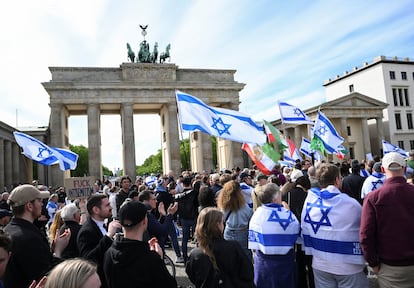 Manifestación en Berlín en solidaridad con Israel tras el ataque con drones y misiles de Irán