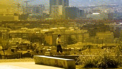 Vista de Madrid desde el Cerro del Tío Pío, en Puente de Vallecas.