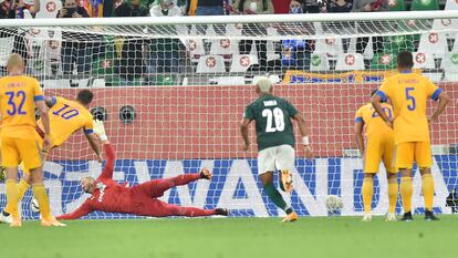 O Tigres marca seu gol contra o Palmeiras neste domingo, 7 de fevereiro, pela semi-final do Mundial de Clubes.