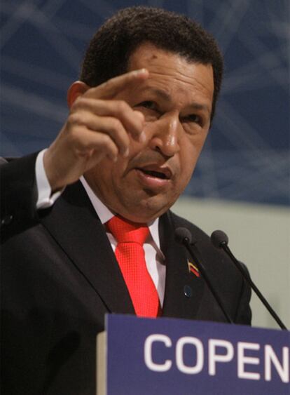 Hugo Chávez, durante su intervención en la cumbre del clima de Copenhague que se desarrolla en el Bella Center de la capital danesa